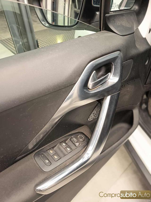 PEUGEOT 2008 BlueHDi 75 Access