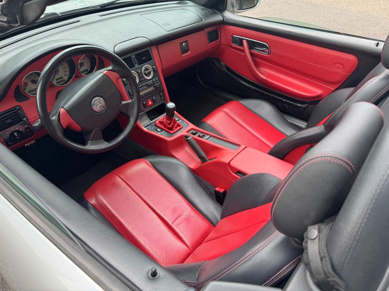 Mercedes-benz SLK 200