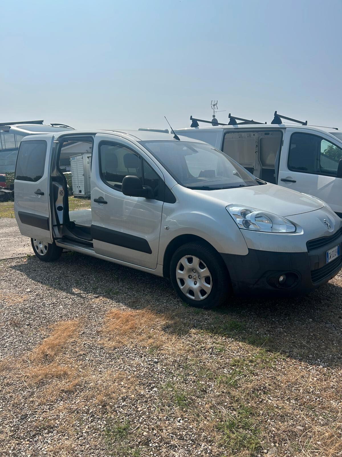 Peugeot Partner 1.5 TDI Unico proprietario distribuzione e frizione gia' eseguita
