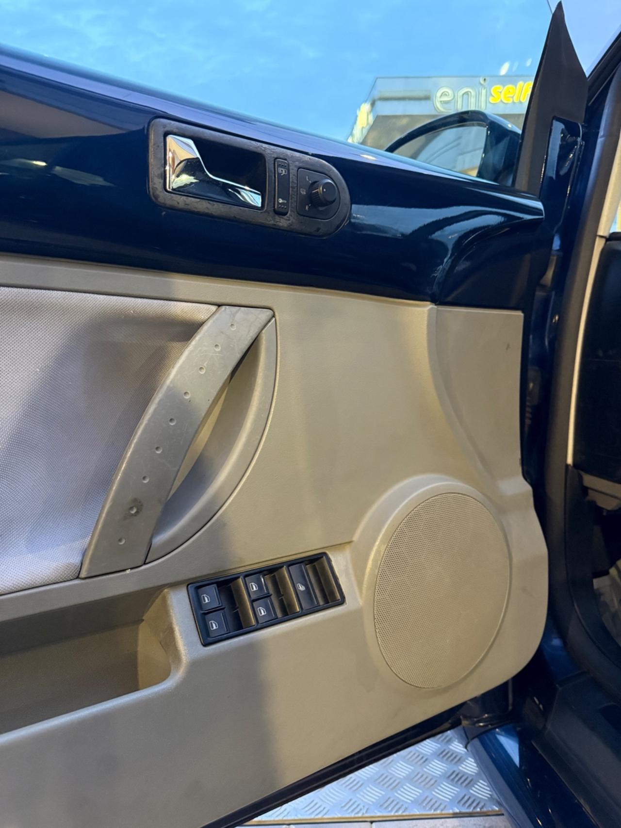 Volkswagen New Beetle 1.6 Cabrio 2005 GPL