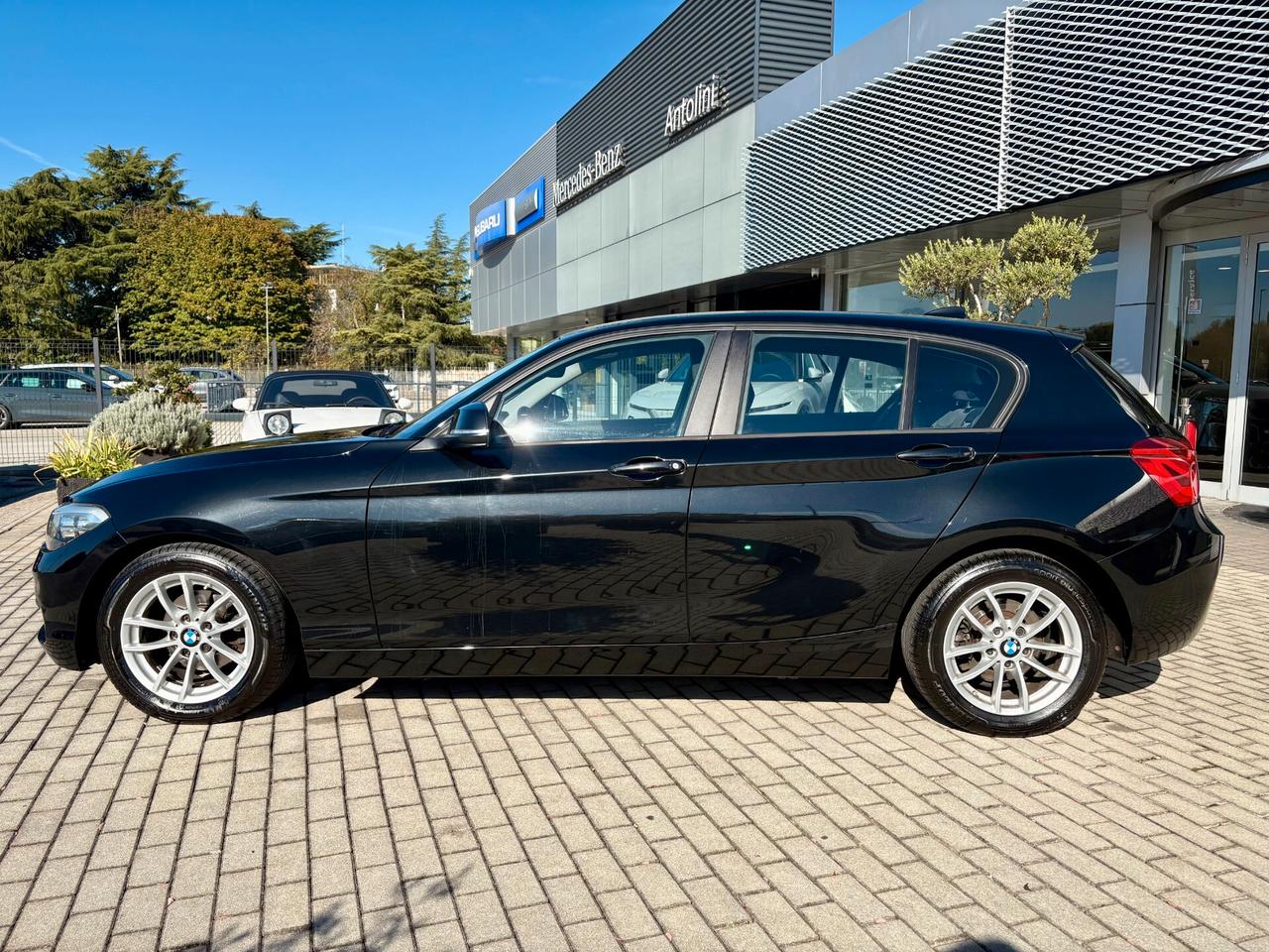 Bmw 118 Serie 1 - 118i 5p. 136cv Doppio treno di Cerchi / Gomme