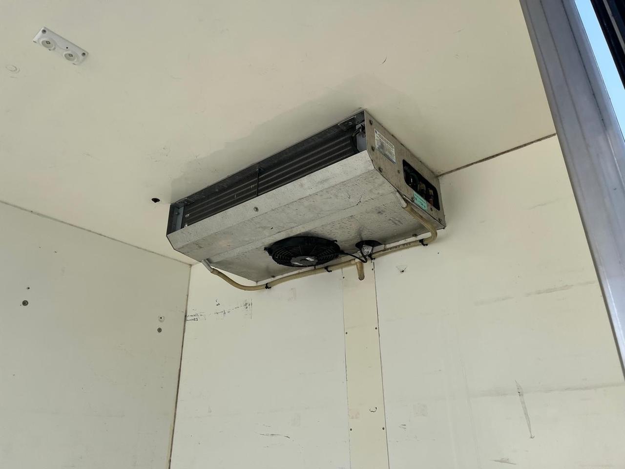 Renault master 2.3 dci-cella frigo -2013
