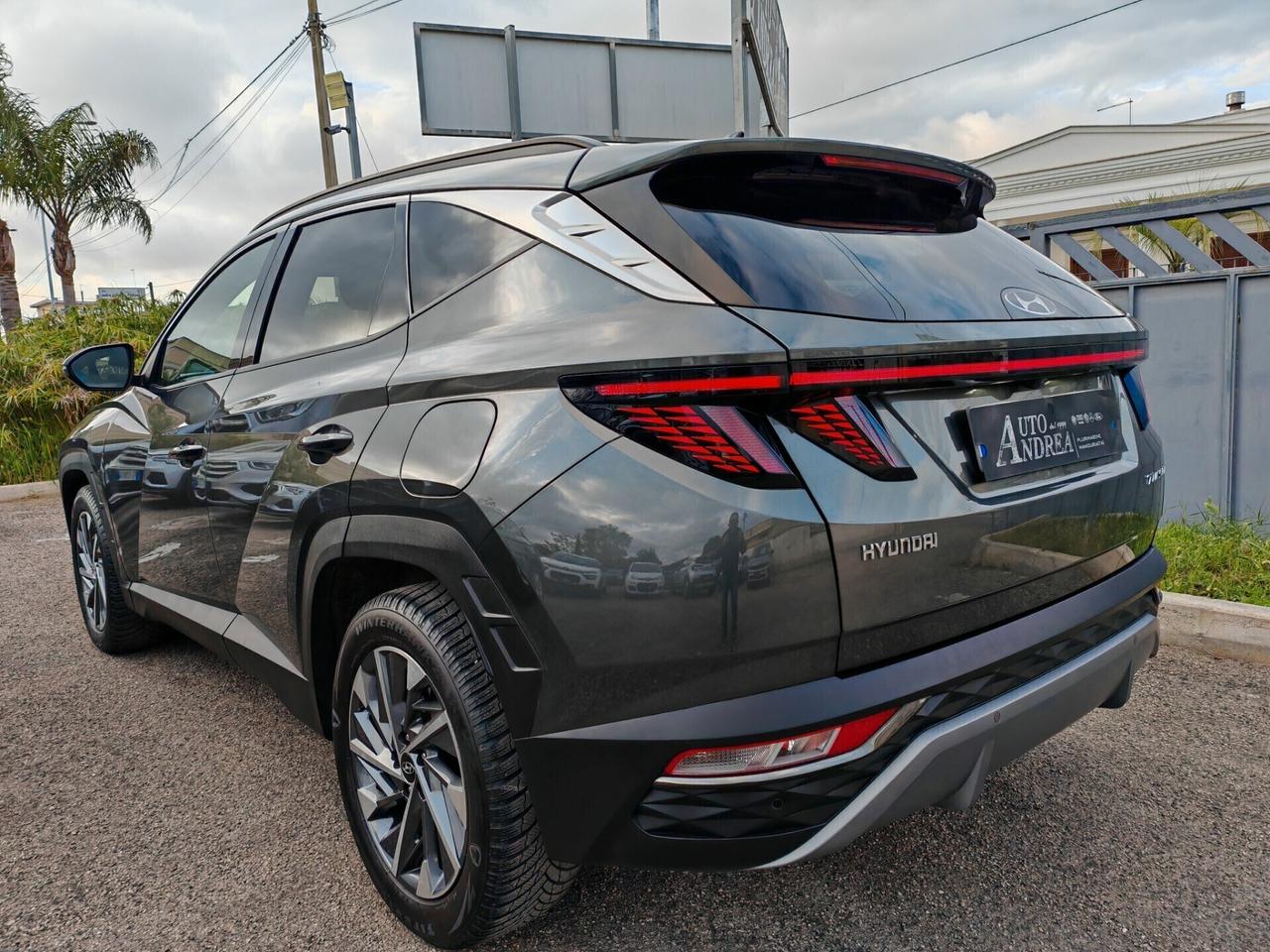 Hyundai Tucson 16crdi hybrid navig cam led 2022