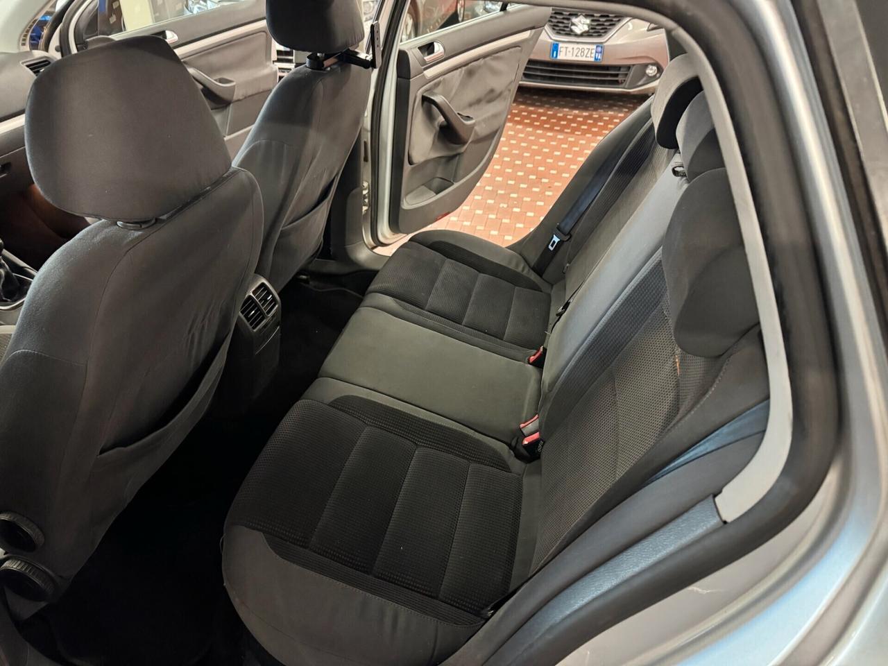 Volkswagen Golf Variant Var. 1.9 TDI DPF Sportline