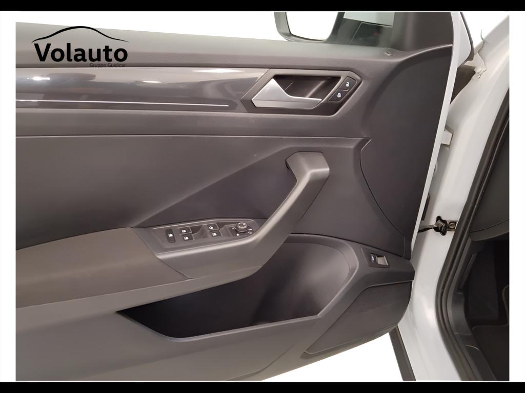 VOLKSWAGEN T-Roc 2017 - T-Roc 1.0 tsi Advanced