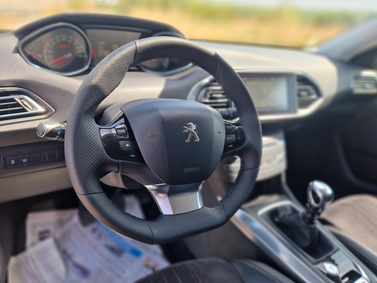 Peugeot 308 BlueHDi 120 S&S SW Allure