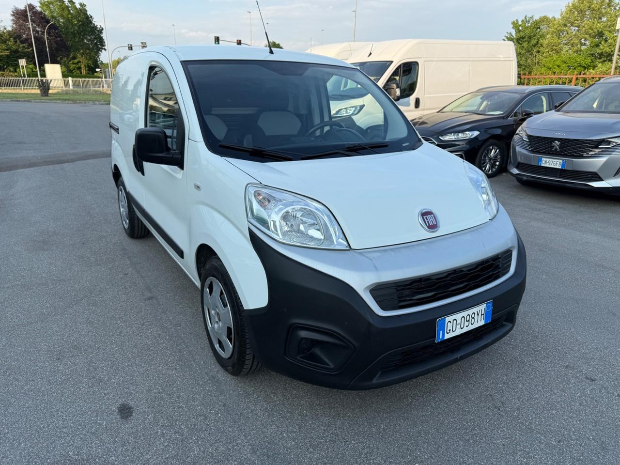 Fiat Fiorino 1.3 MJT 95CV Cargo SX