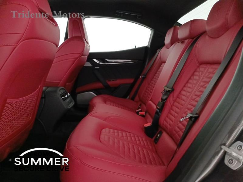 Maserati Ghibli 3.8 V8 Trofeo RWD Auto
