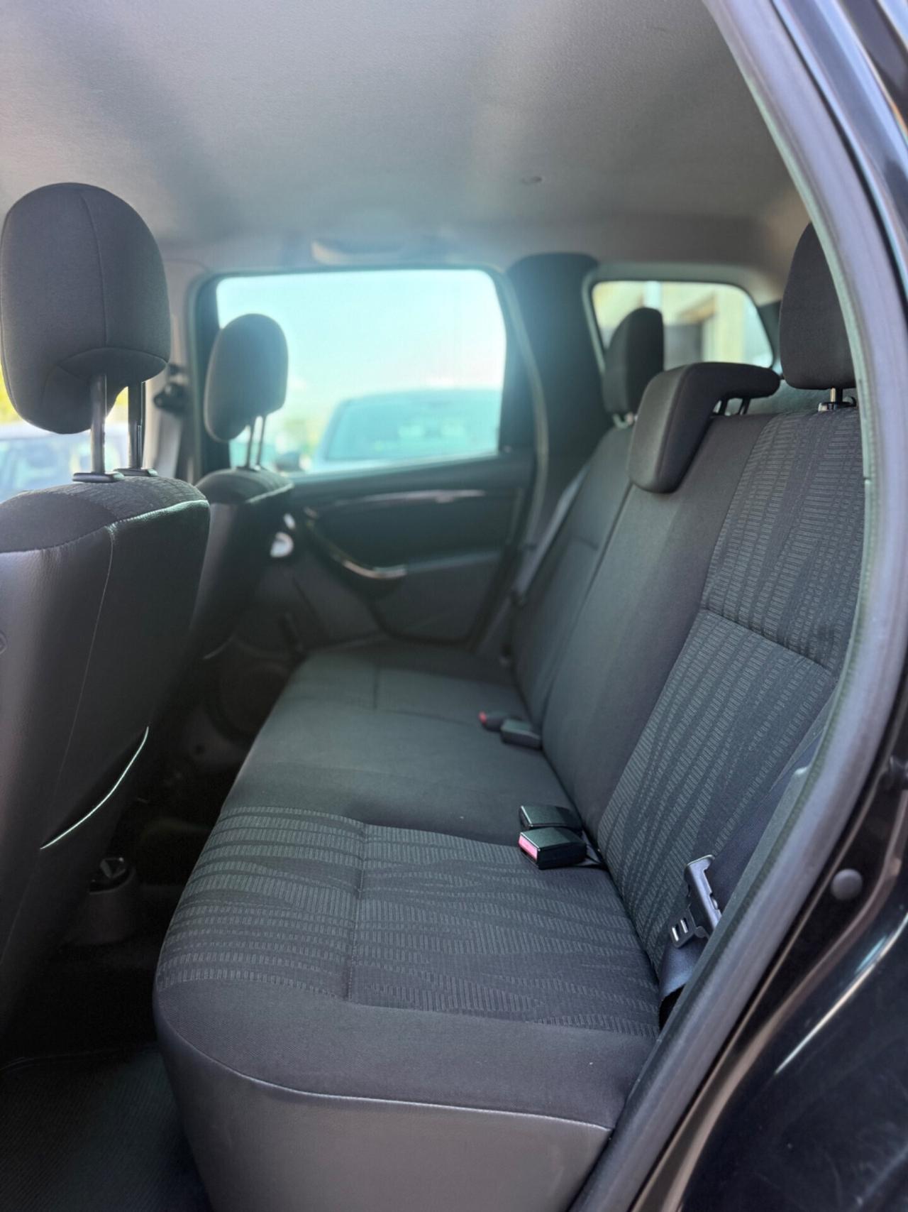 Dacia Duster 1.6 110CV 4x2 km 100.000 mil benzina