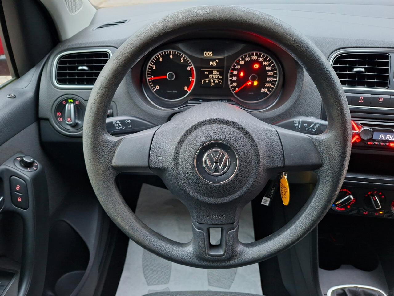 Volkswagen Polo 1.4 Comfortline *EURO 5A*