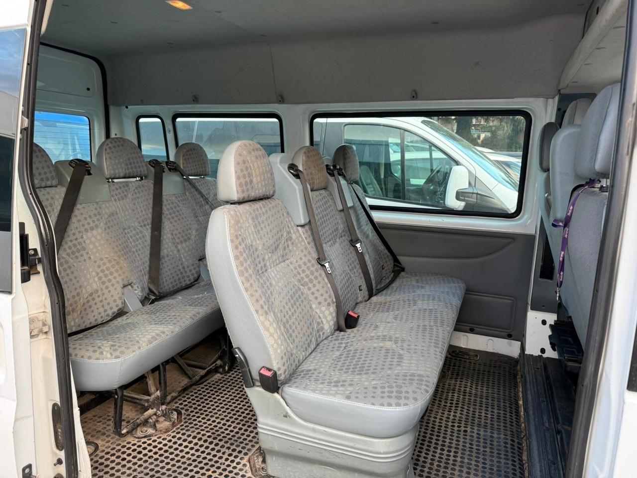 Ford Transit/Tourneo/Bus Transit 330S 2.2 TDCi/140 PC-TN Combi