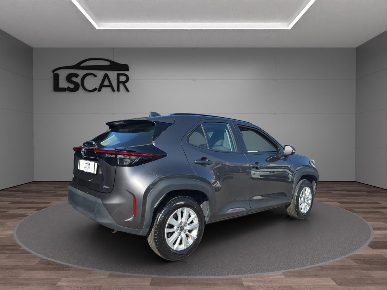 Toyota Yaris Cross 1.5h fwd 116cv - Unipro - Promo finanziamento - Cerchi in lega - Schermo - Retrocamera
