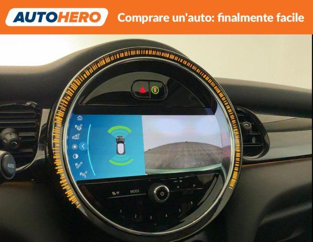 MINI Cooper SE Essential