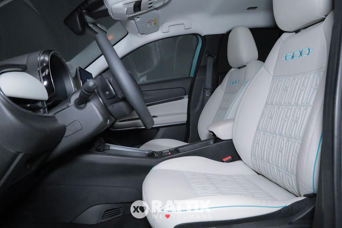 Fiat 600 1.2 Hybrid La Prima Auto