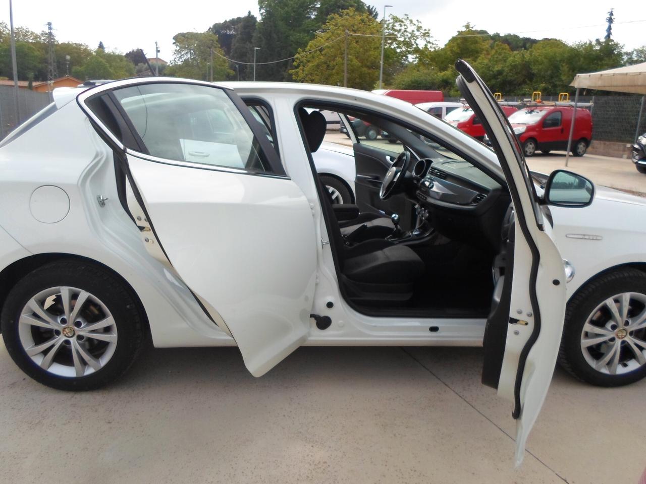Alfa Romeo Giulietta 1.4 Turbo 120 CV GPL Distinctive