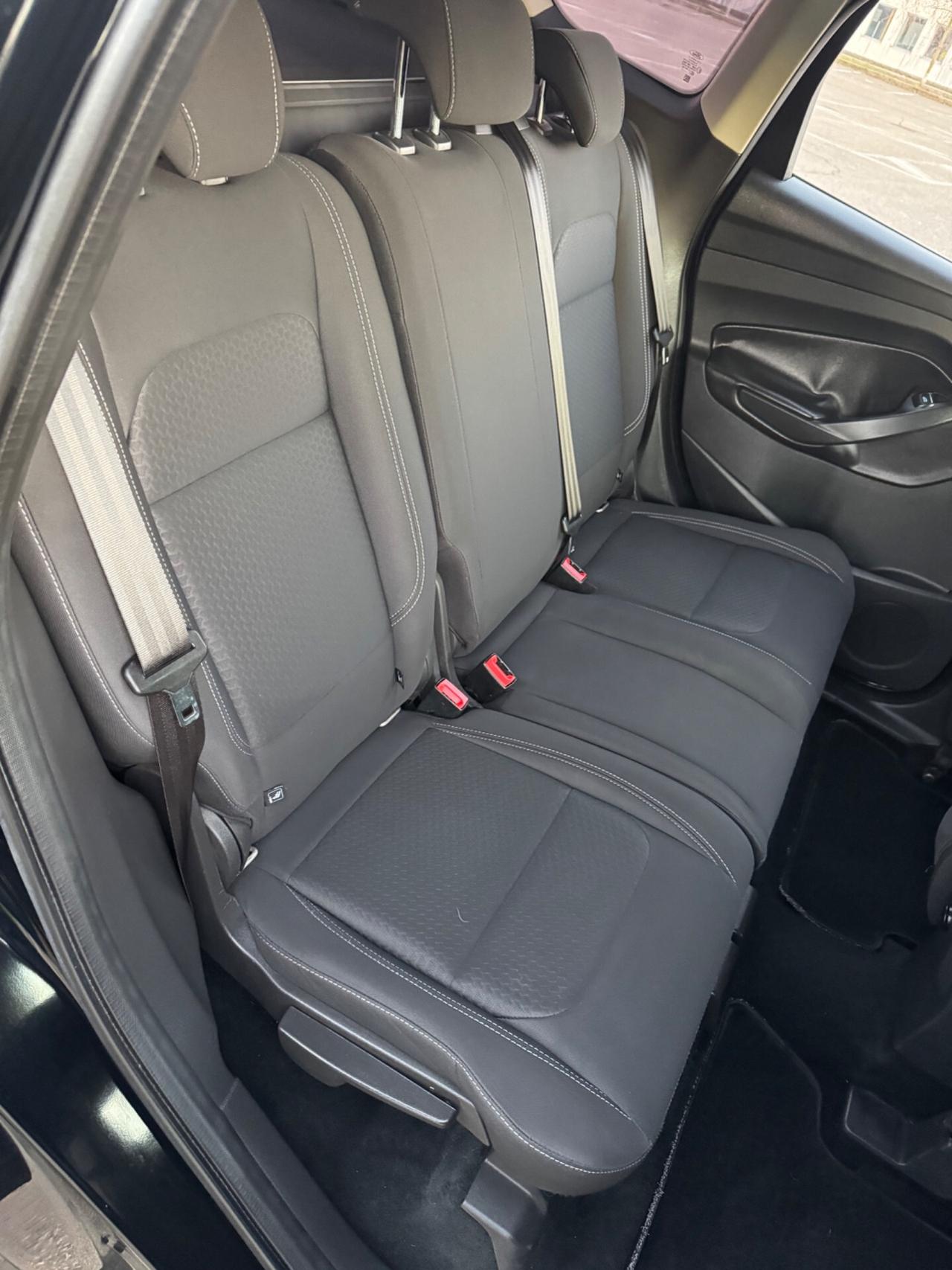 Ford Kuga cinghie Nuove euro 6B