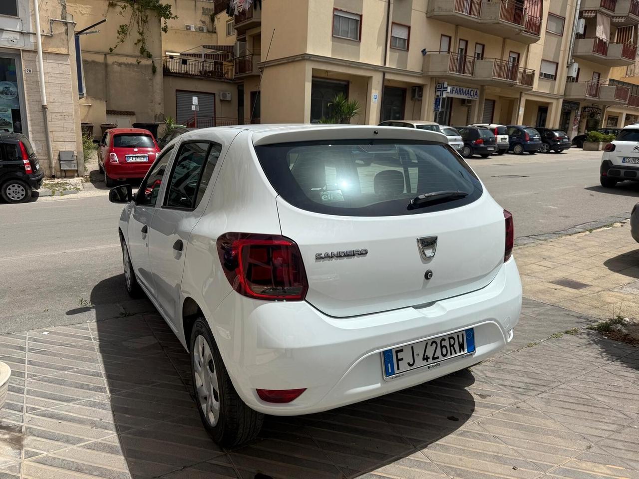 Dacia Sandero 1.5 dCi 8V 75CV Start&Stop Lauréate