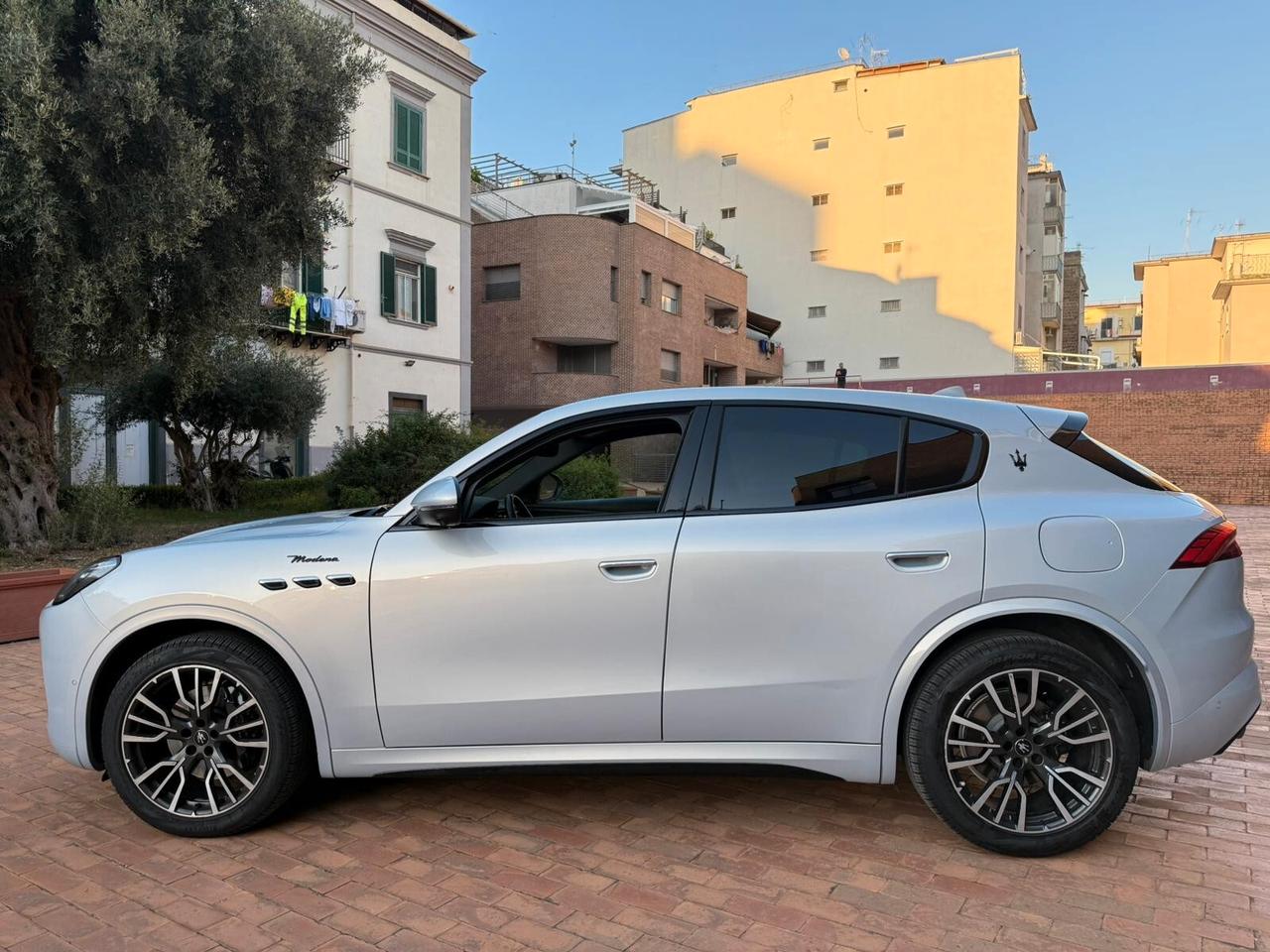 Maserati Grecale MHEV 330 CV AWD Modena