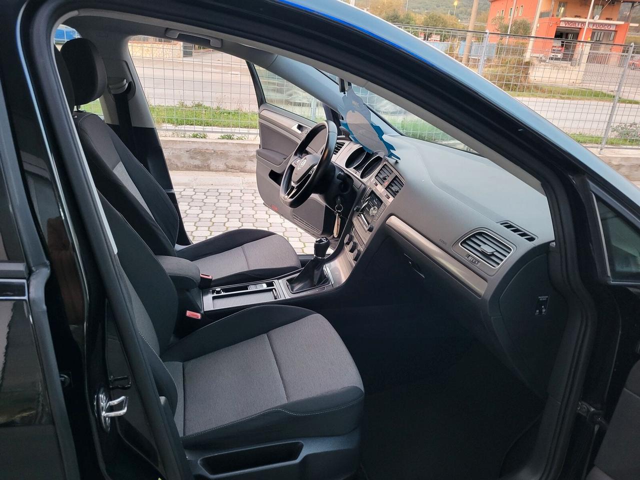 Volkswagen Golf 7 1.6 TDI 5 PORTE - BlueMotion Technology ACCESSORIATA