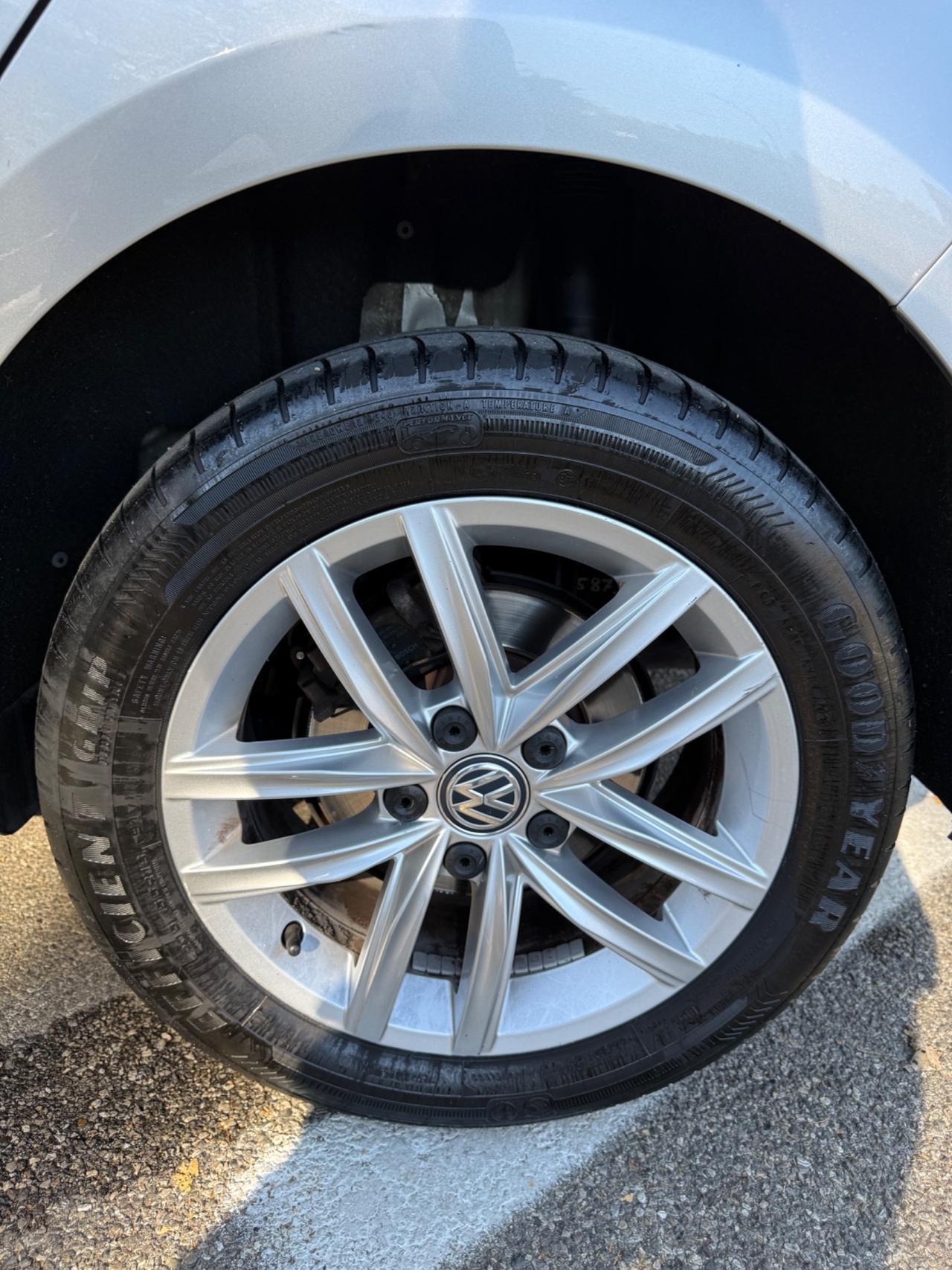 Volkswagen Golf 1.5 TGI DSG benzina/metano 130cv