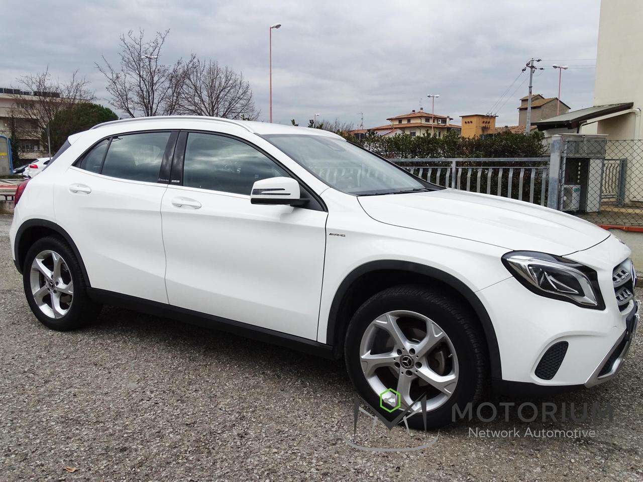 Mercedes-Benz GLA 180 Sport PACCHETTO AMG SPECIAL EDITION