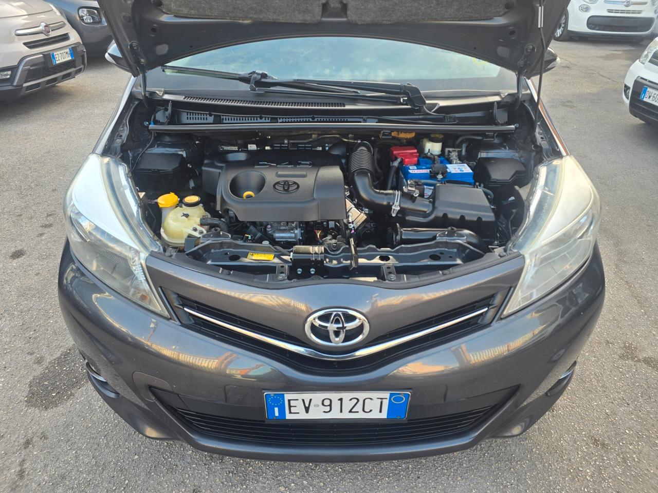 Toyota Yaris 1.4 D-4D 5 porte Lounge