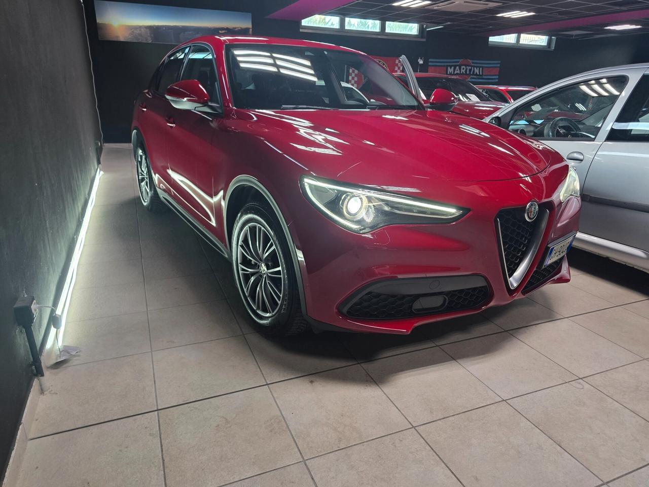 Alfa Romeo Stelvio 2.2 Turbodiesel 190 CV AT8 Q4 Business