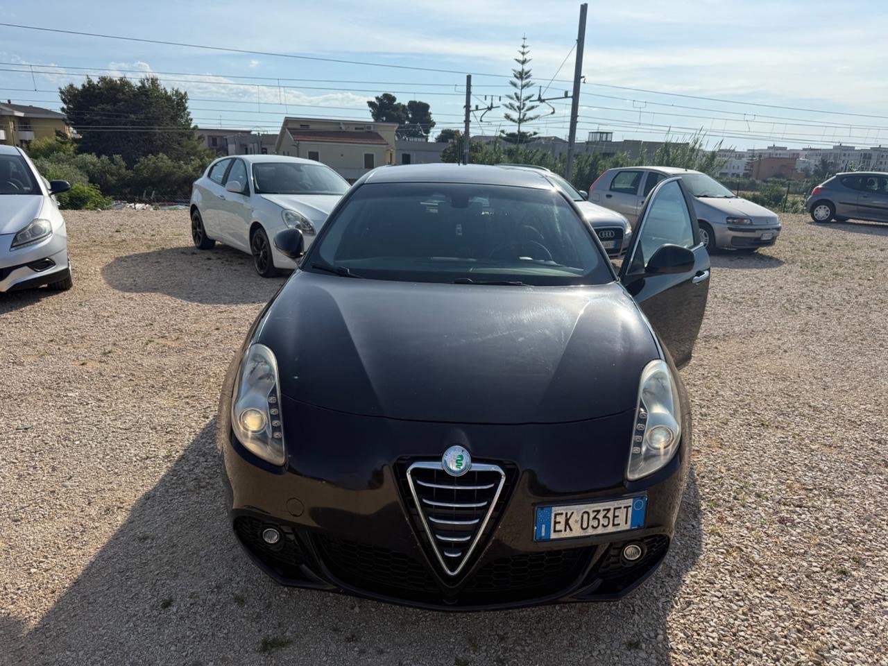 Alfa Romeo Giulietta 1.6 JTDm-2 105 CV 3.999€ PERMUTE