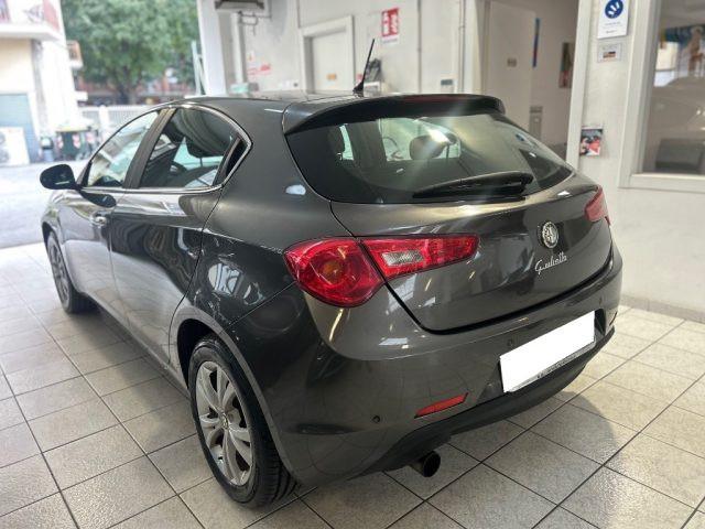 ALFA ROMEO Giulietta 1.6 JTDm-2 105 CV Distinctive