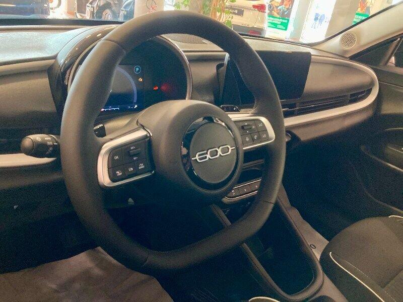 FIAT 600 600 Hybrid 100 CV DCT MHEV