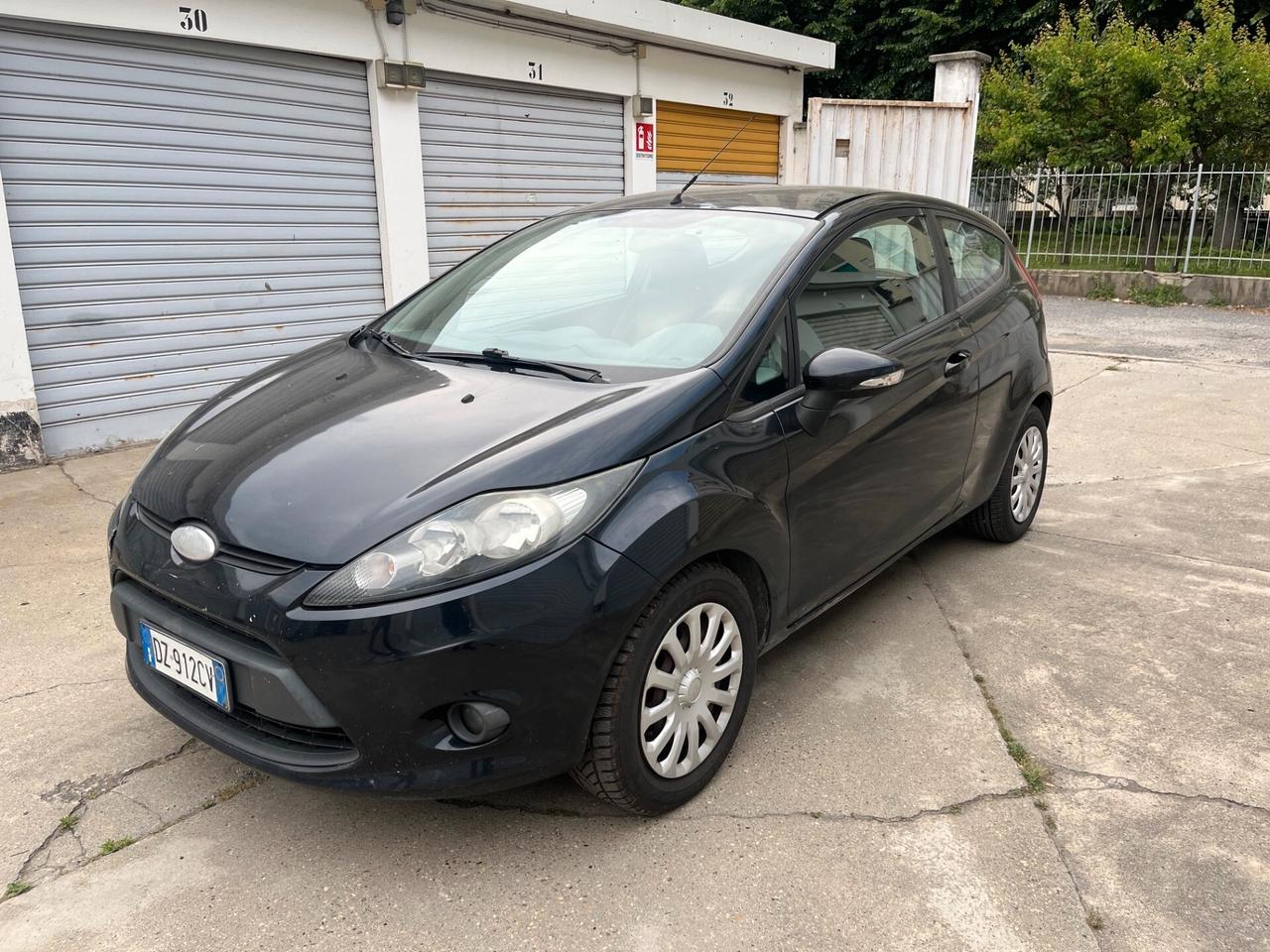 Ford Fiesta 1.4 3 porte Bz.- GPL Titanium MOTORE SOSTITUITO