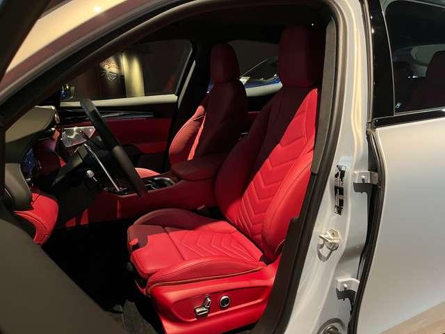 Maserati Grecale Modena Hybrid 330 cv MY25
