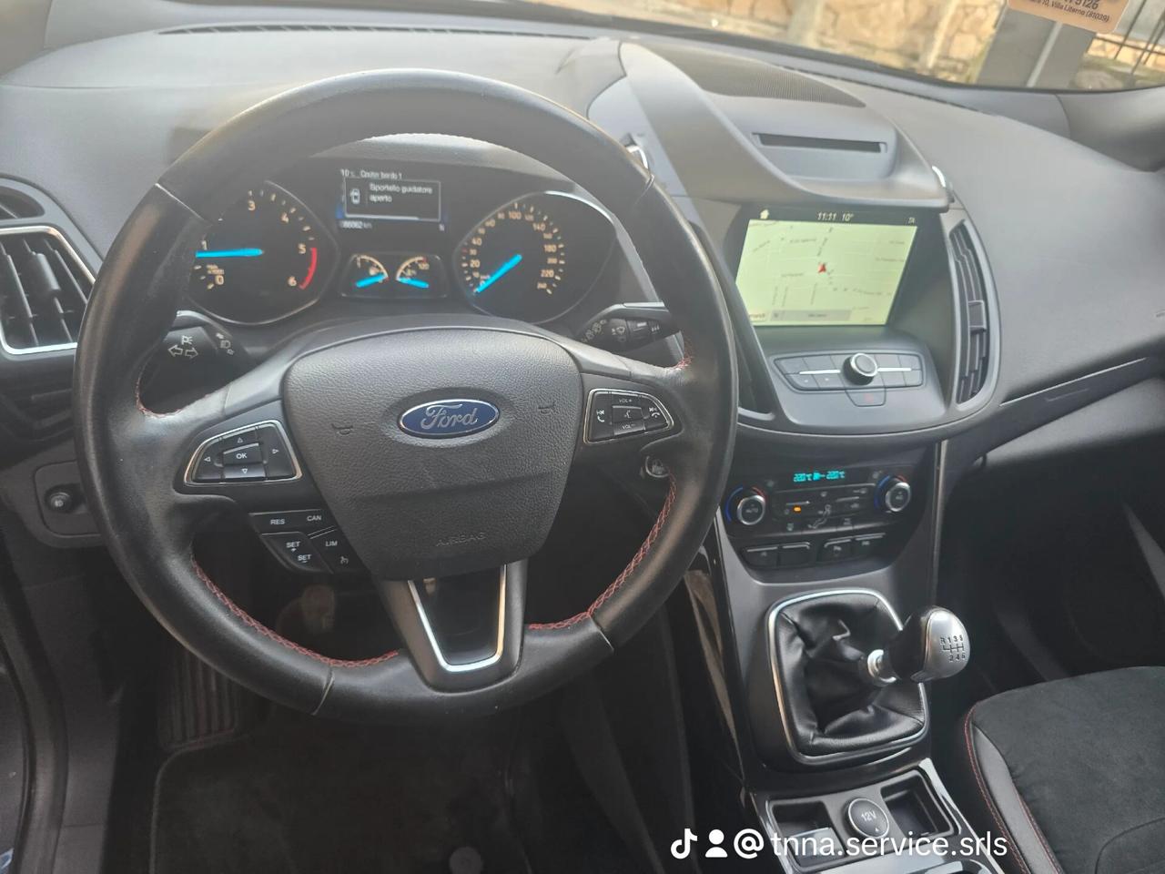 Ford Kuga 1.5 TDCI 120 CV S&S 2WD ST-Line