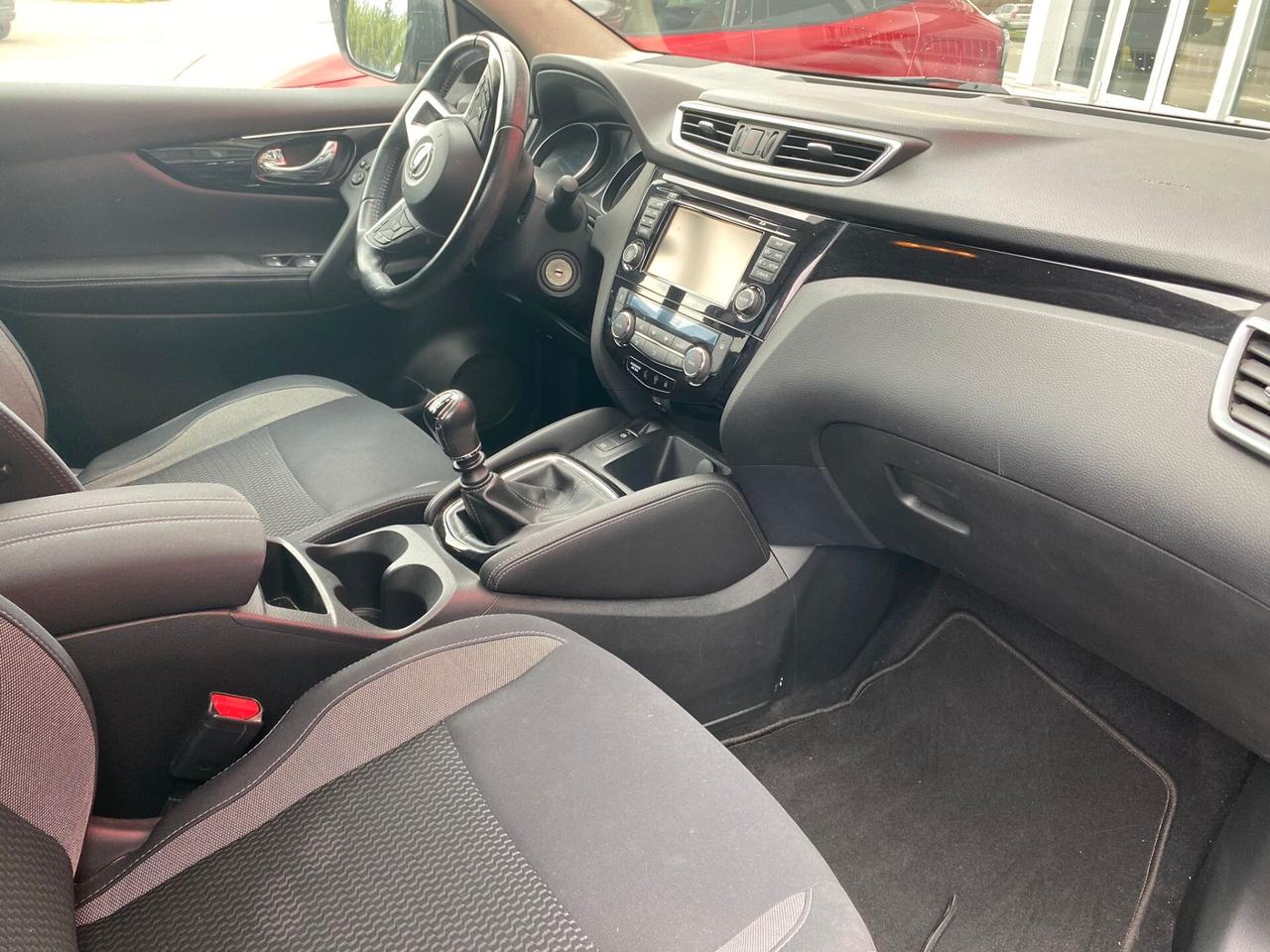 Nissan Qashqai 1.5 dCi Visia sistema navi e retrocamera