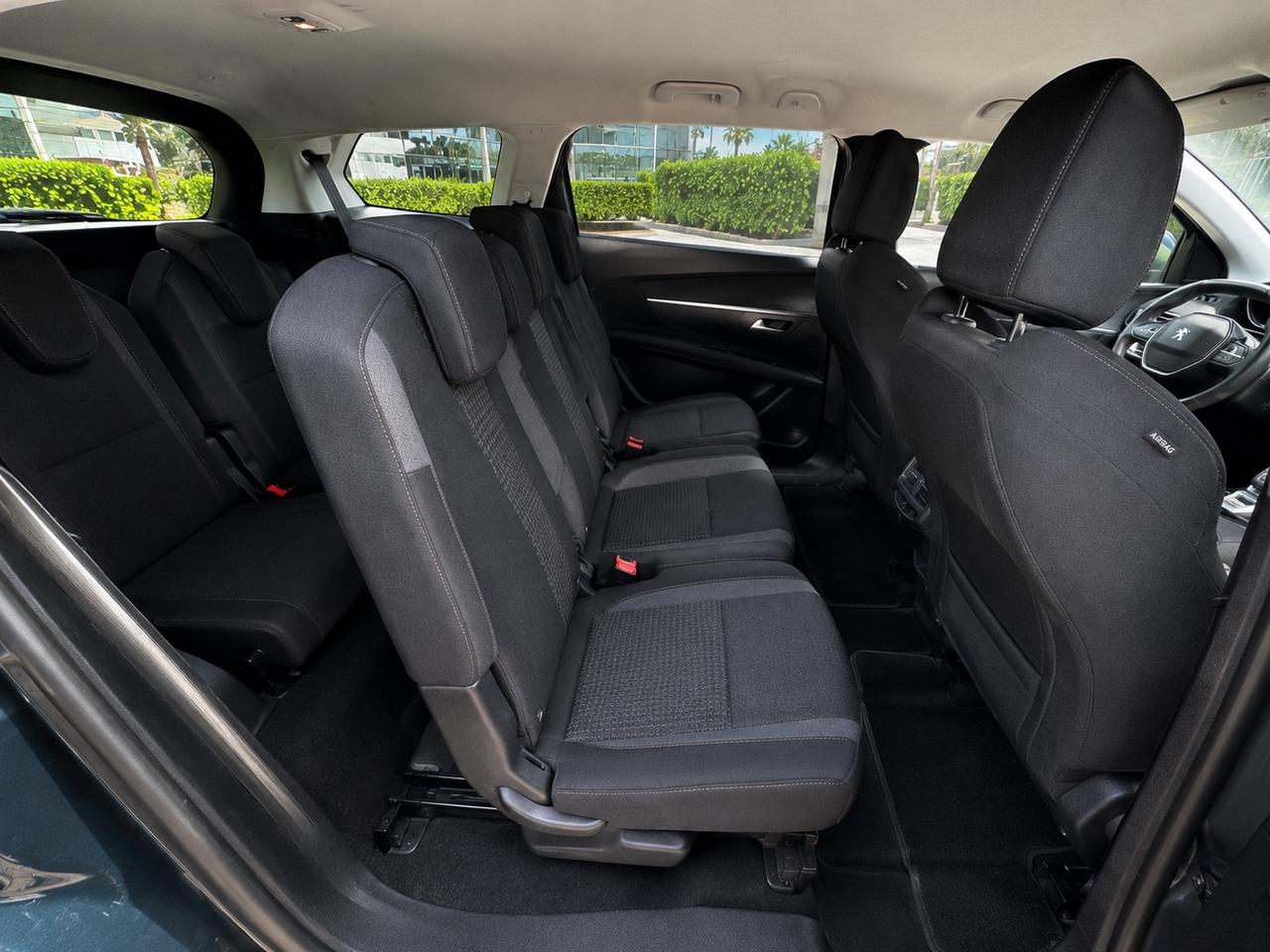 Peugeot 5008 BlueHDi 130 S&S EAT8 Active Pack