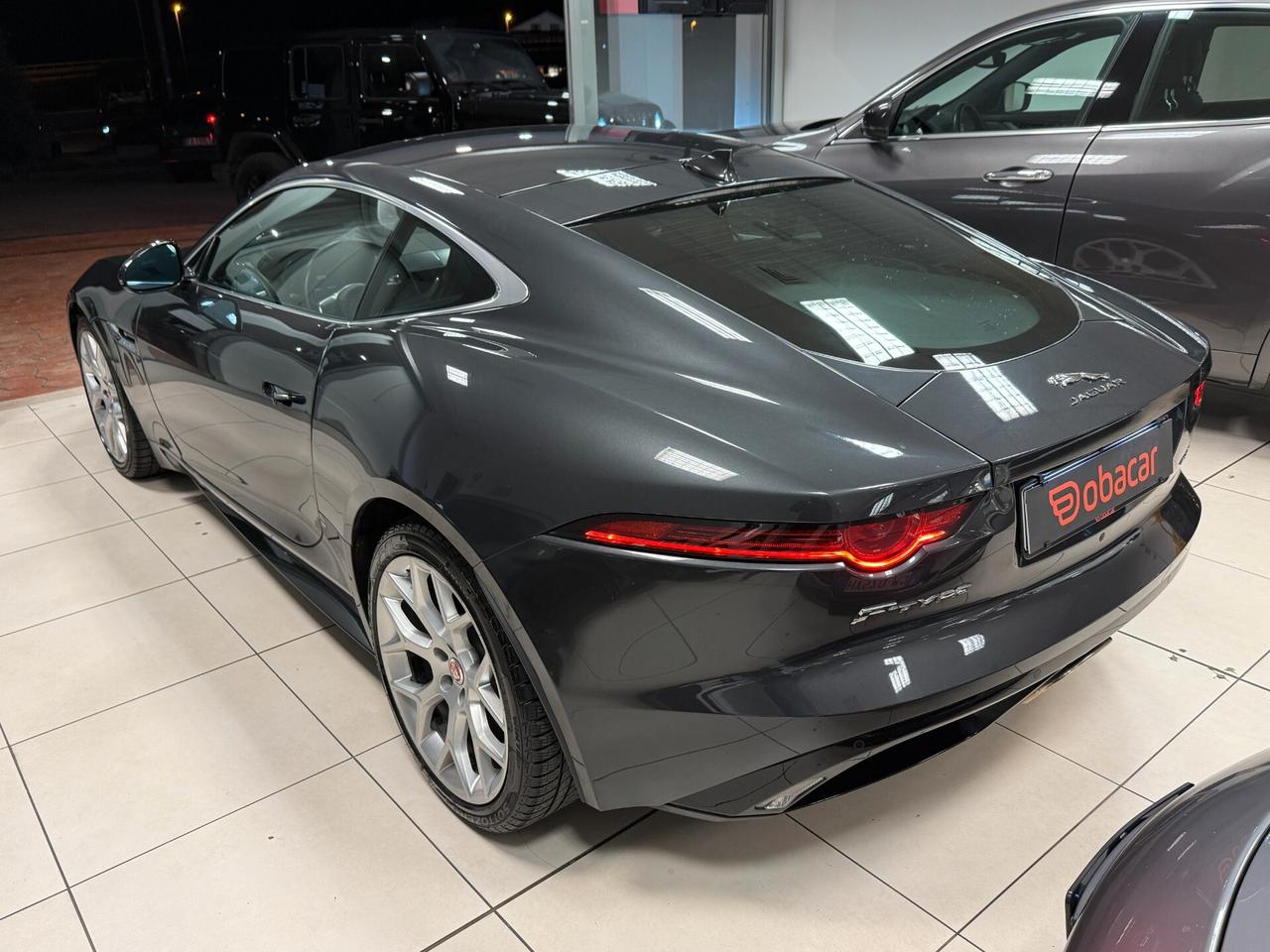 Jaguar F-Type 2.0 Coupé R-Dynamic - IVA ESPOSTA