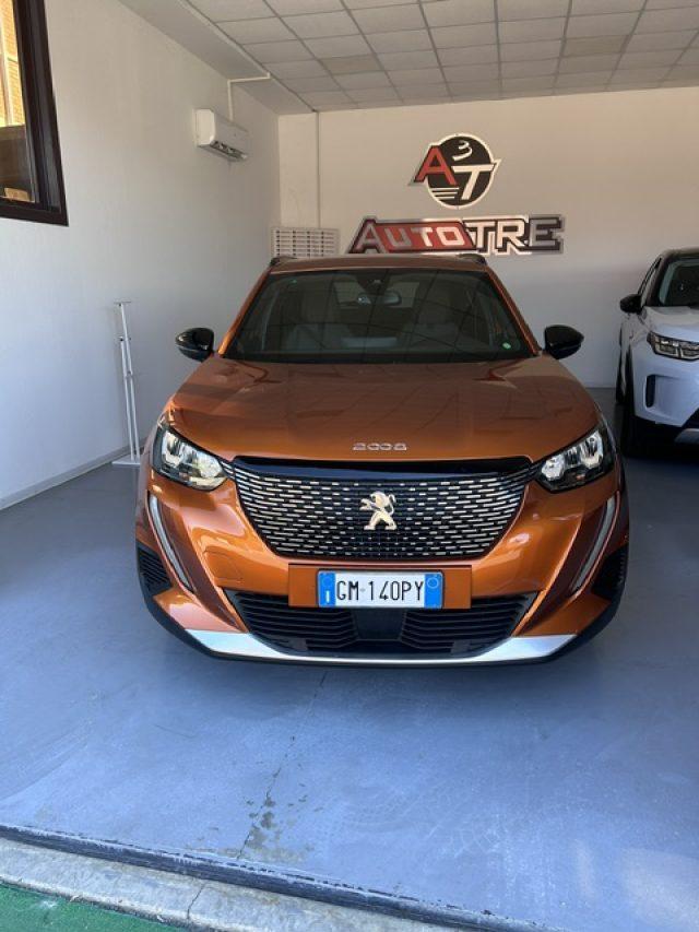 PEUGEOT 2008 PureTech 130 S&S EAT8 Allure