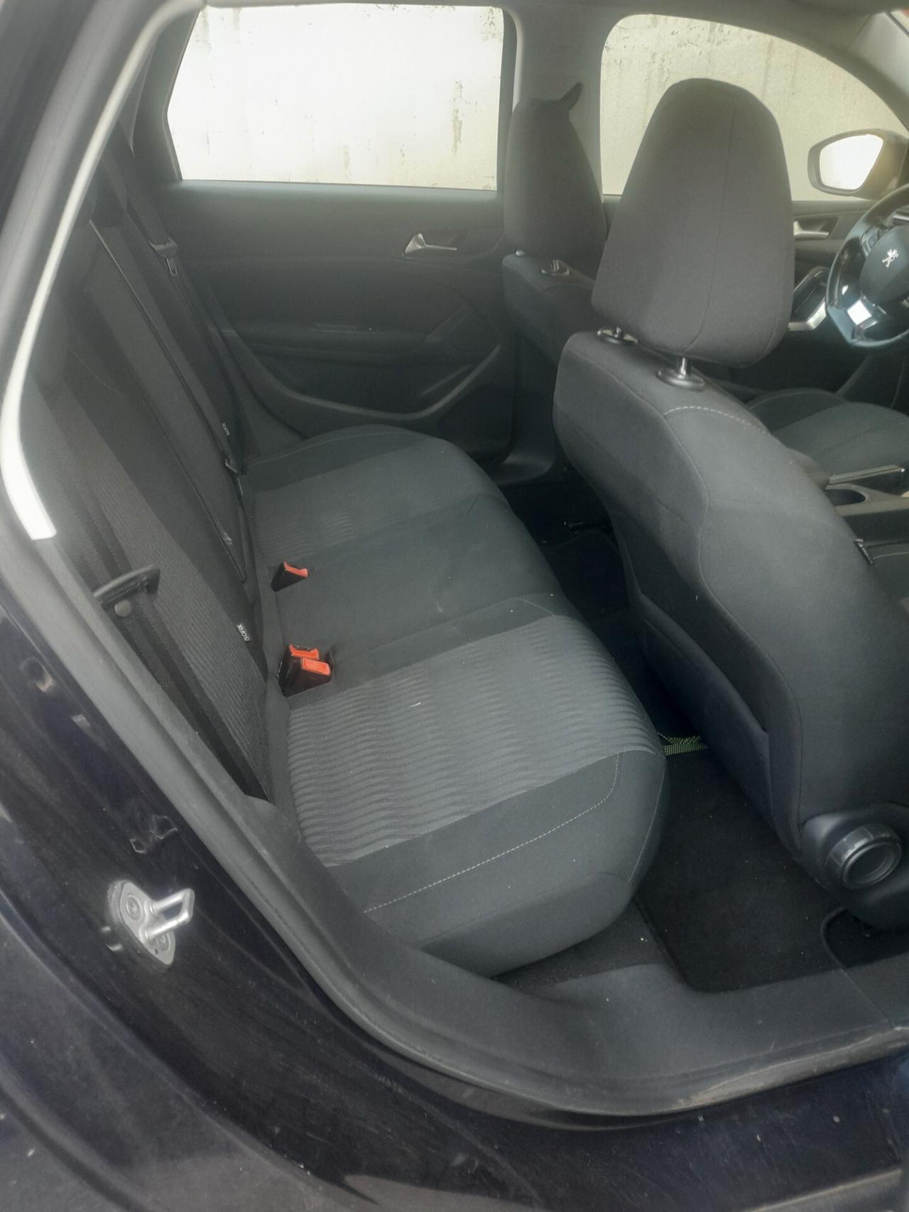 Peugeot 308 BlueHDi 120 S&S SW Business