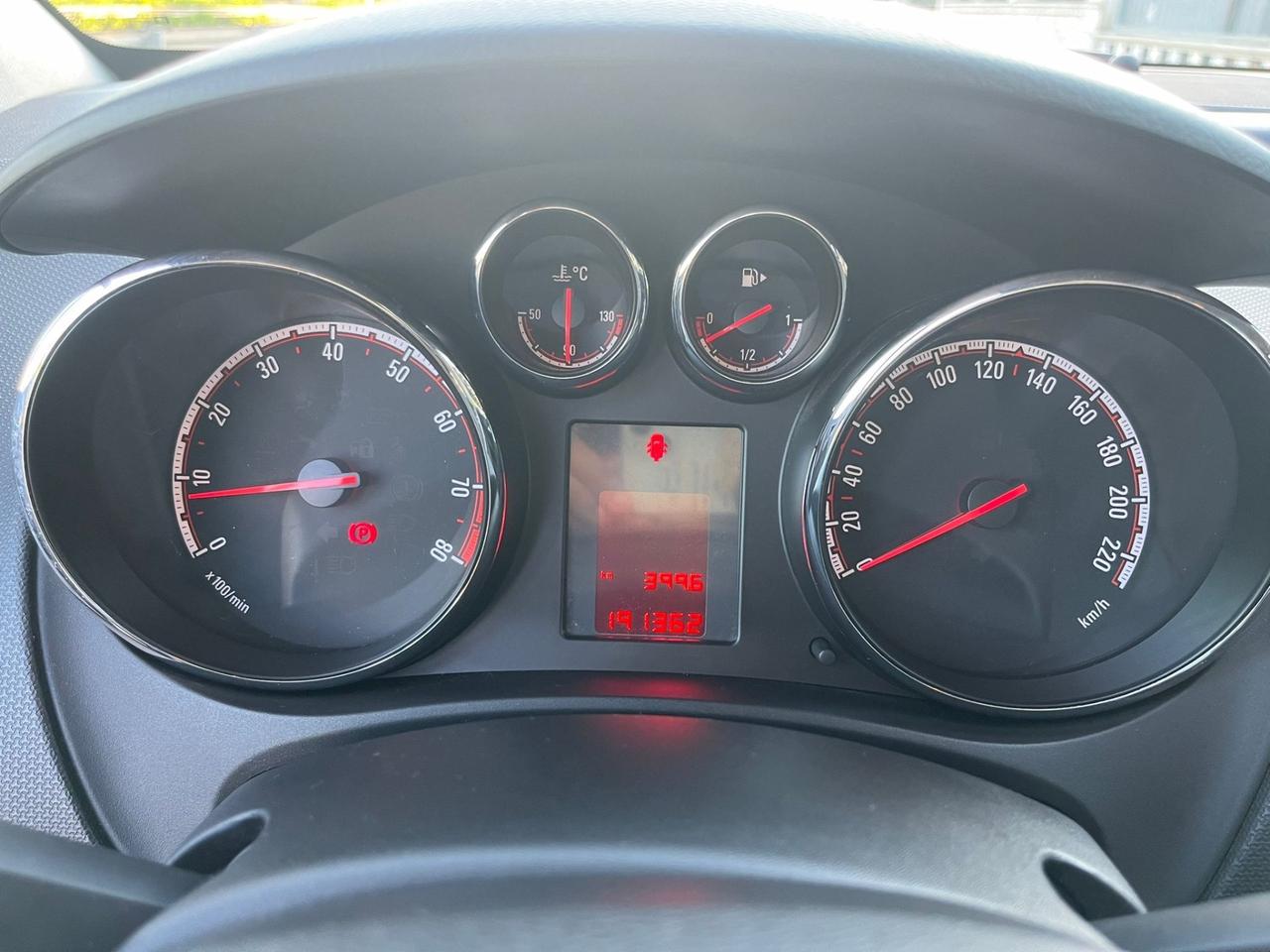 Opel Meriva 1.4 GPL Tech Cosmo Unipro 2015