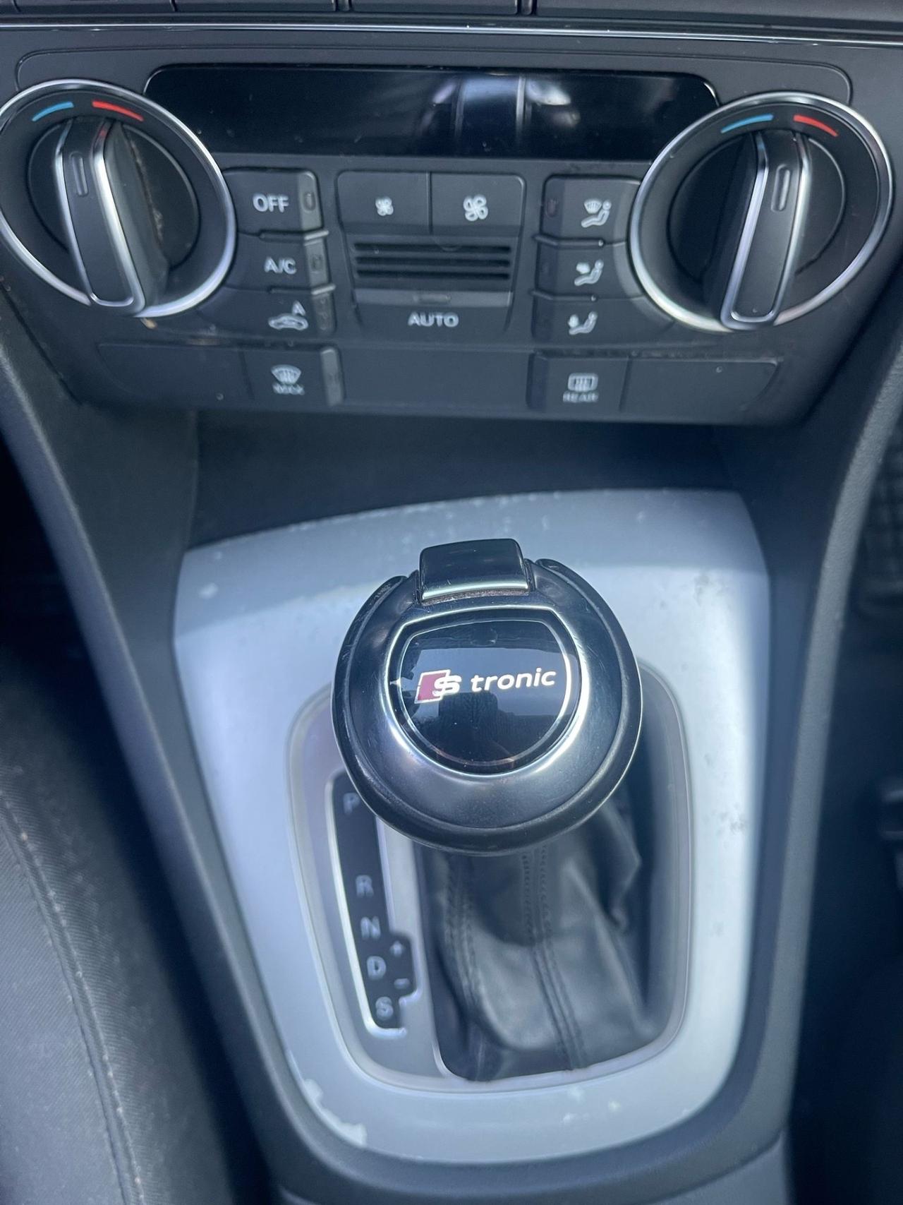 Audi Q3 2.0 TDI 150 CV Sport