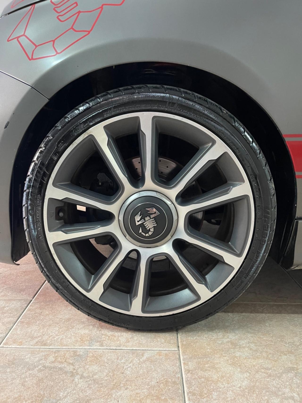 Abarth 595 1.4 Turbo T-Jet 165 CV Turismo