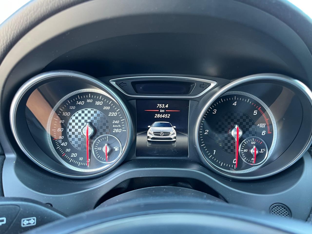 Mercedes-benz A 180 d Premium