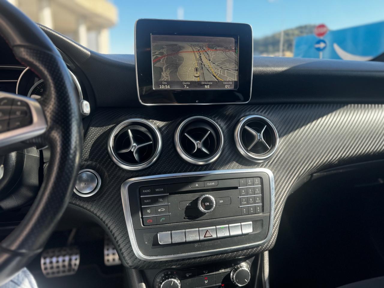 Mercedes-benz A 200 d Automatic 4Matic Premium