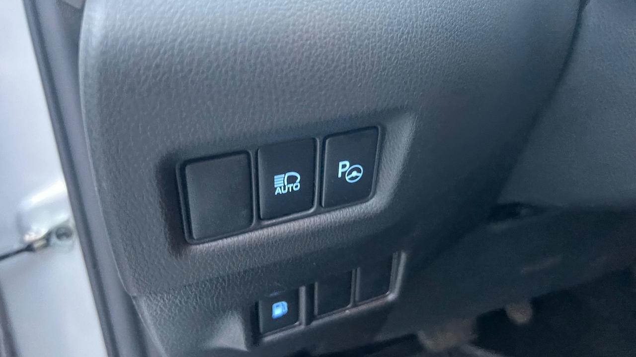 Toyota C-HR 1.8 Hybrid E-CVT Lounge