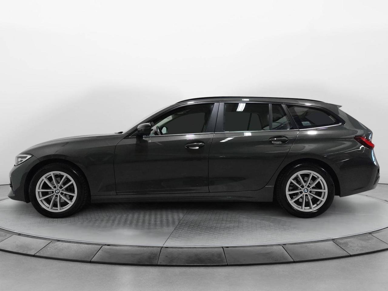 BMW Serie 3 318d Touring 48V Business Advantage