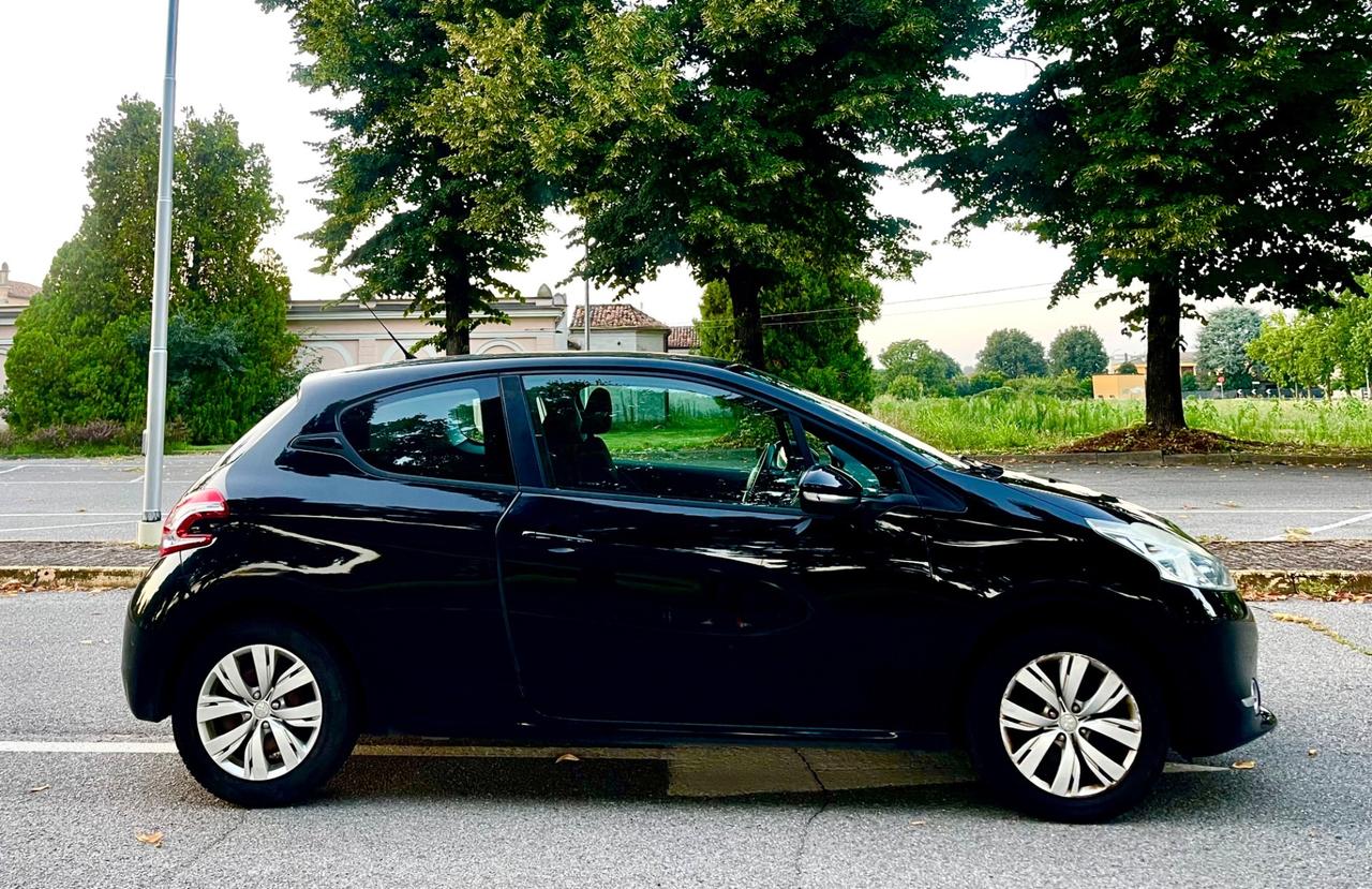 Peugeot 208 1.0 VTi 68 CV 3 porte Access