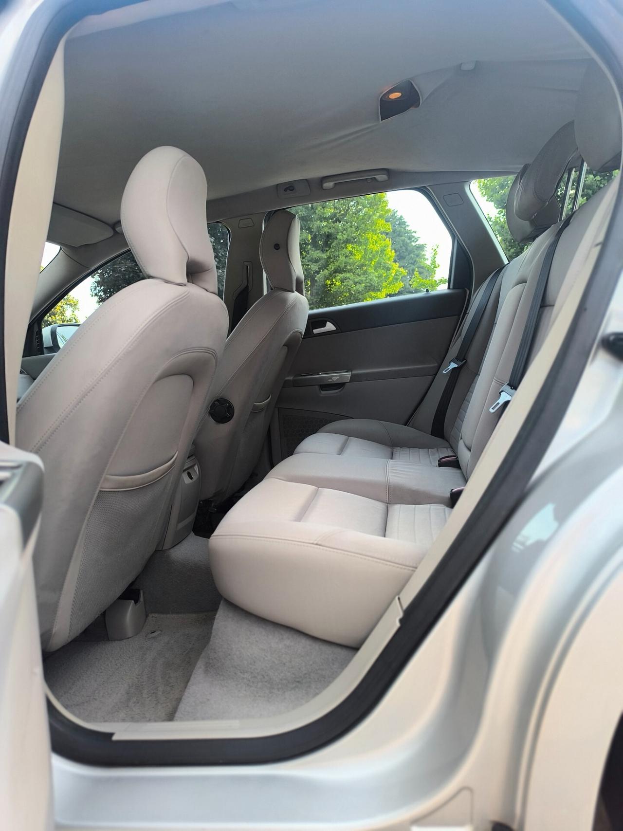 Volvo V50 2.0 D cat Summum 136cv