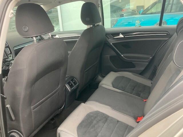 Volkswagen Golf 1.6 TDI 5p. Highline BlueMotion Technology