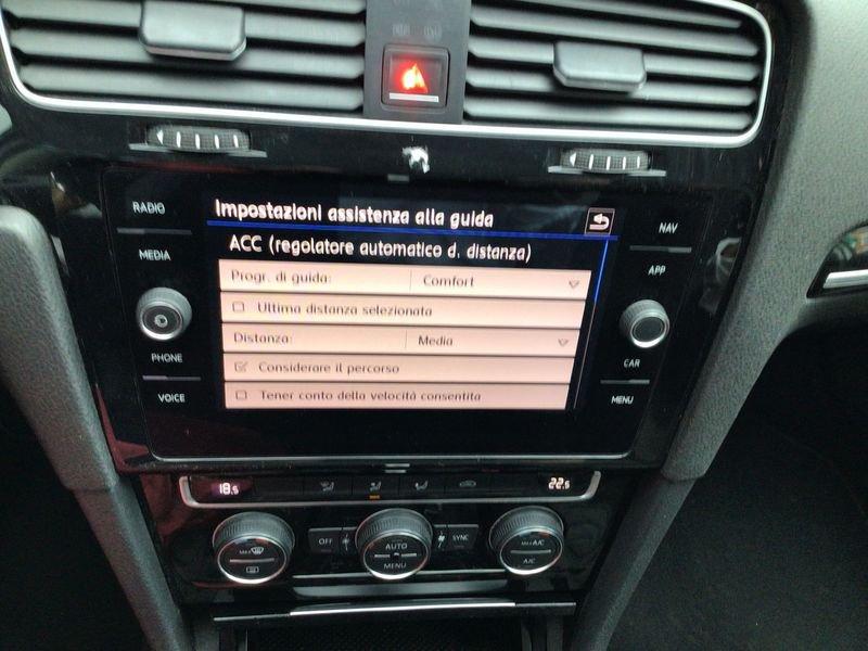 Volkswagen Golf 1.6 TDI Highline BMT DSG