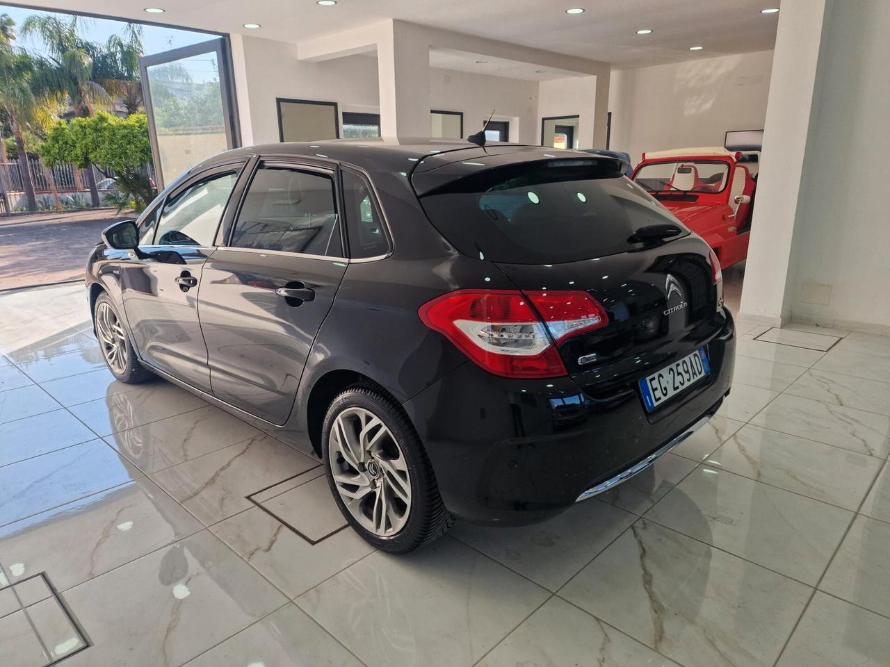 Citroen C4 1.6 HDi 110 Exclusive Cambio Automatico